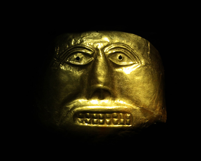 Guldmask på Museo Botero