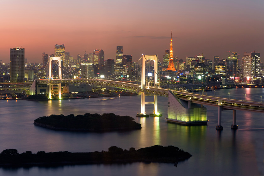 Regnbåge bro och Tokyo tower