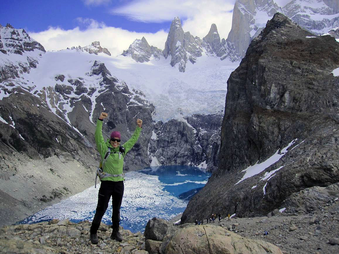Vandrare vid glaciärsjö