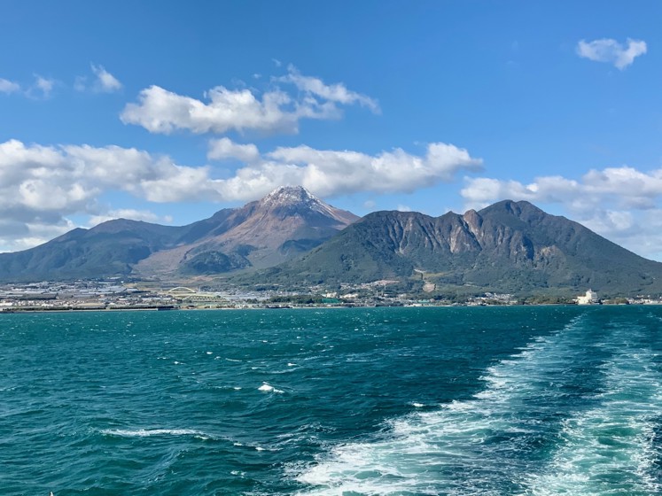 Tungi koylakda jinsiy aloqani tomosha qiling Anapa porno rasmlar