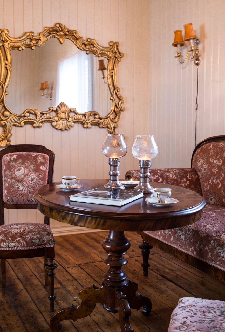 På bilden ser vi del av en rorbue på Stött i Helgelands skärgård